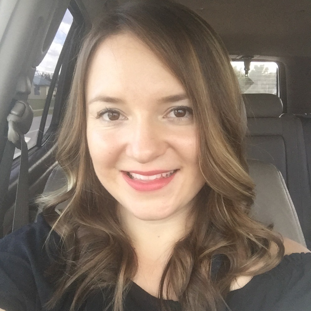 Meet your Posher, Casey